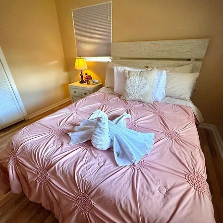 4 Bedroom Clearwater Vacation Home With Amazing Backyard Ngoại thất bức ảnh